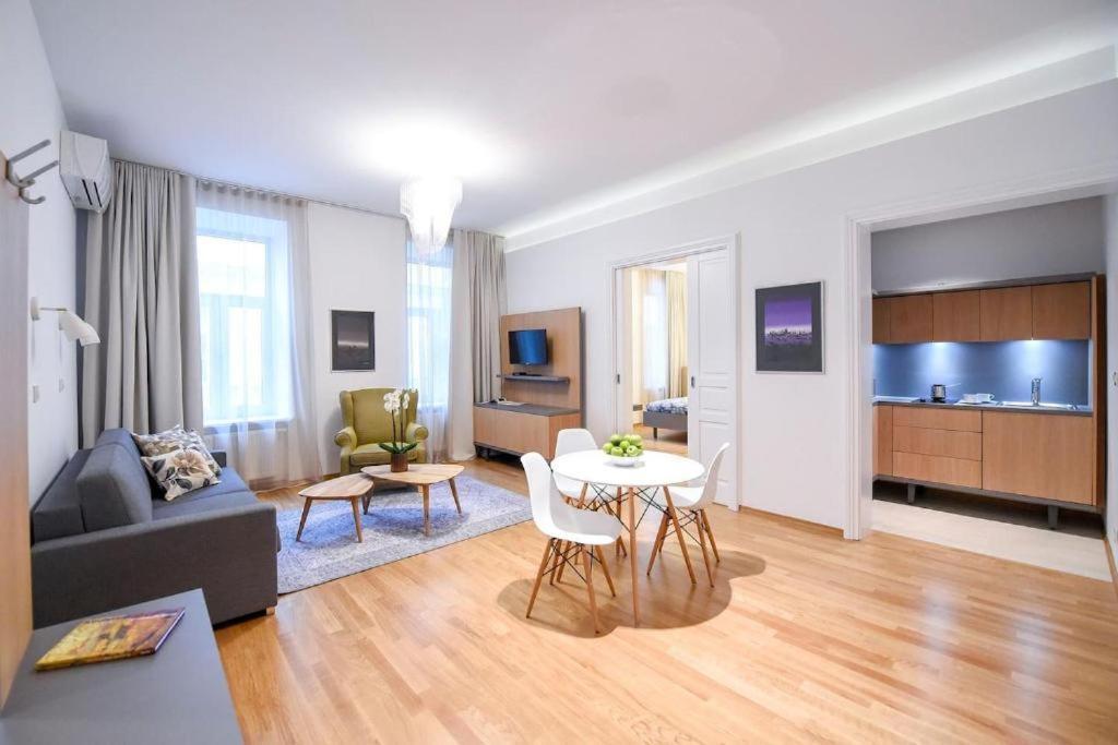 City Centre Chic Apartment Ljubljana 2/4 Exterior photo